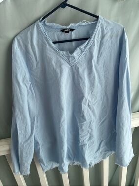 Baby Blue V-Neck Light Linen Top
